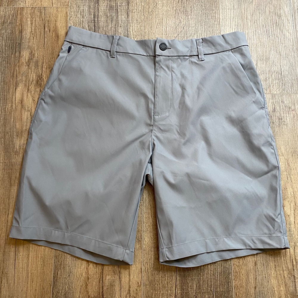 32 Degrees Cool Mens Stretch Performance Shorts Gray Size 34 NWT